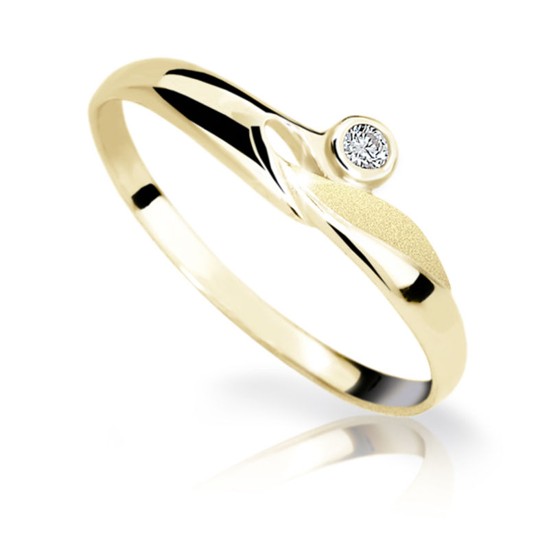 Zlatý prsten DF 1231 ze žlutého zlata, s briliantem 56