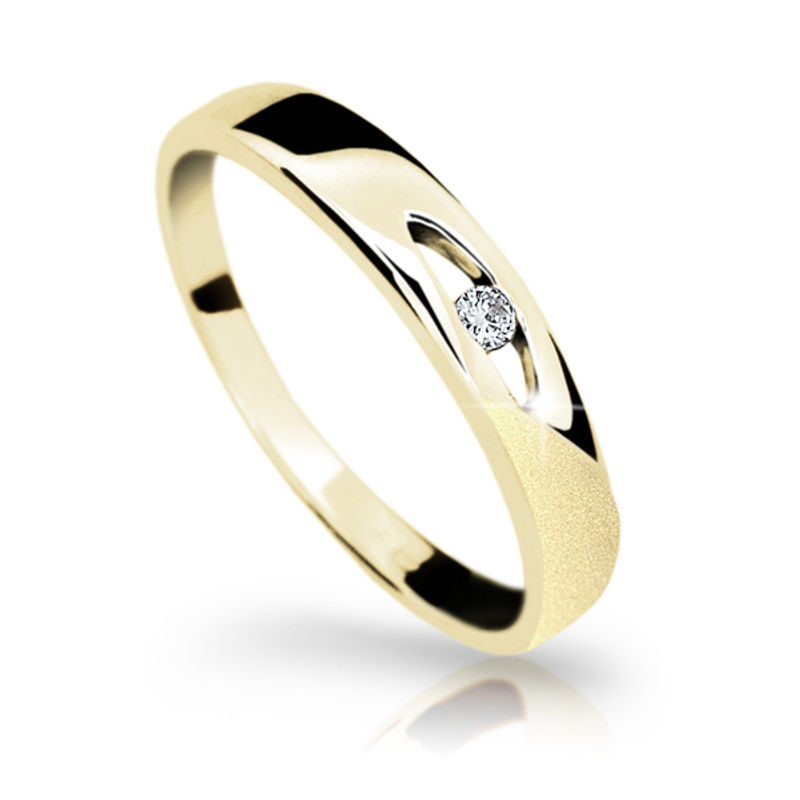 Zlatý prsten DF 1281 ze žlutého zlata, s briliantem 53